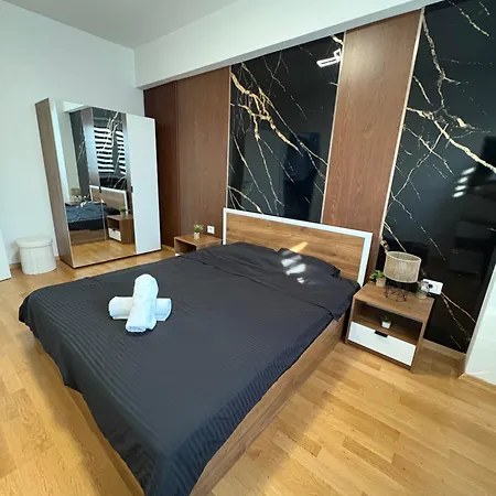 アパート Aurora *